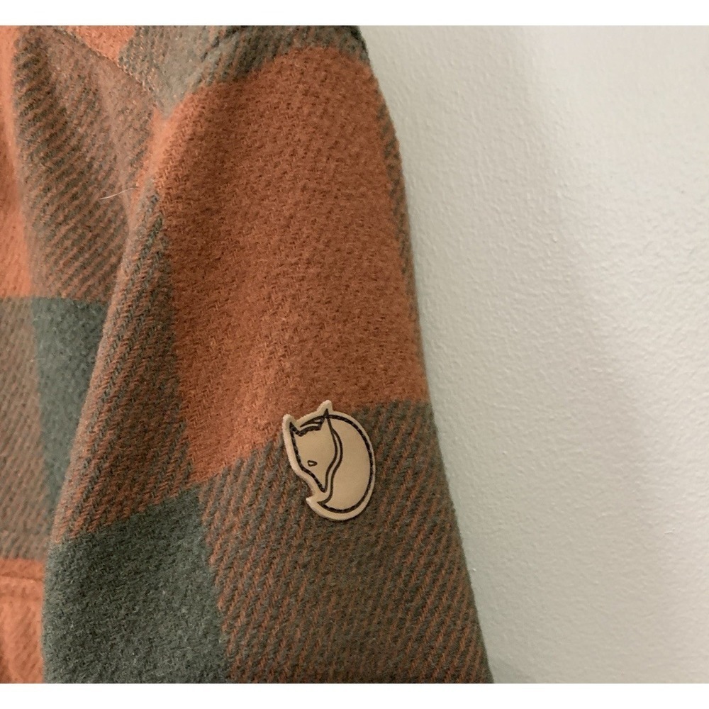 Fjallraven Canada Shirt in Autumn Leaf-Laurel Green Men's M Wool Blend Shacket - Picture 6 of 16